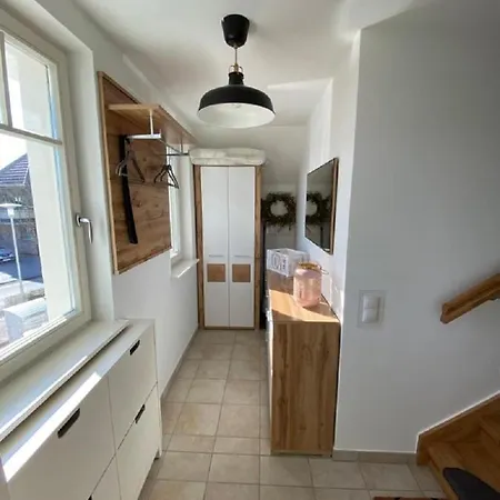 아파트 Friedenstr_ 37 Wg_ 5 징스트